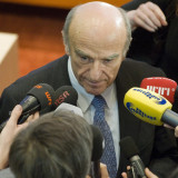 Schweiz offeriert Amtshilfe bei Steuerhinterziehung