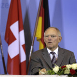 Die Schweiz gibt nach