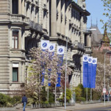 CS-Aktionäre müssen wählen