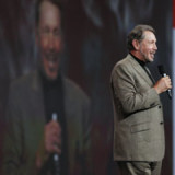 Oracle hält sich mit Software über Wasser