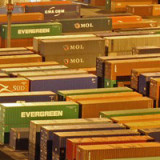 Im Tiefflug in den Sommer