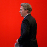 OC Oerlikon erhält günstigere Kredite