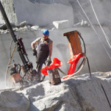 Gebremste Industrie, robuster Bau