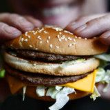 Dreizehn Minuten arbeiten für einen Big Mac