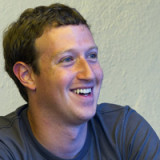 Zuckerberg hilft Facebook-Aktien