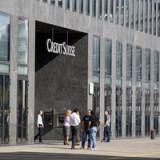 CS baut in der Schweiz 300 Stellen ab