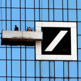 Deutsche Bank schreckt ihre Stakeholder auf