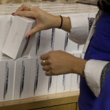 AMS entkoppelt sich von Apple