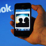 Facebook überrascht mit hohen Werbeeinnahmen