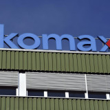 Komax zeigt Schlagseite