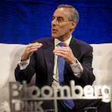 «Aktien kaufen – Bonds abbauen»