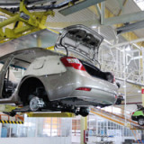 Chinas Wirtschaft holpert auf Kurs