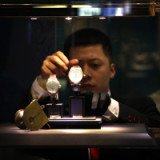 Swatch, Richemont und das Orakel von Hengdeli