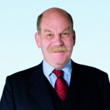 Machtkampf um S+B spitzt sich zu