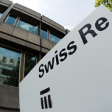 Swiss Re locken mit hoher Dividende