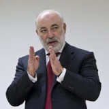 Vekselberg greift S+B im Blindflug an