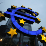 EZB verspricht, Zinsen auch 2014 tief zu halten