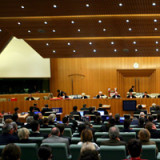 EU-Juristen beanstanden die Finanzsteuer