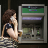 Britische Regierung reduziert Lloyds-Beteiligung