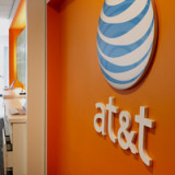 AT&T macht es für die Anleger spannend