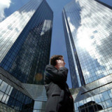 Rechtsstreitigkeiten pulverisieren Deutsche-Bank-Gewinn