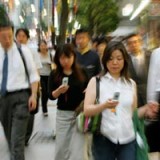 Abe kündigt Erhöhung der Mehrwertsteuer an