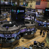 Der Dow Jones Index steigt über 16'000