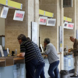 Dienstleistungs-PMI bestätigt Erholung