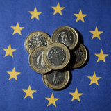Euro nahe Sechswochenhöchst