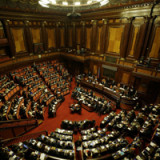 Regierungskrise in Rom lässt Euroanleger kalt