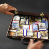 Ende des Schweizer Bankgeheimnisses rückt näher