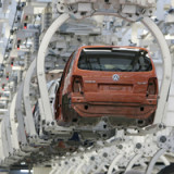 Unternehmen in der Eurozone produzieren erneut weniger