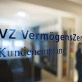 VZ Holding beteiligt sich an britischer Beratungsfirma