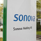 Sonova eilt davon