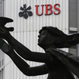 UBS konkretisiert Zeitplan für Etablierung der Holding