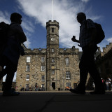 Staatshaushalt weist Defizit aus