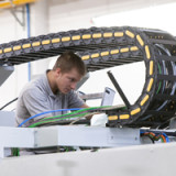 Bobst sieht ein U und nicht ein V