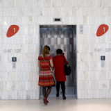 Im Fahrstuhl nach oben