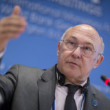 Frankreich wird EU-Defizitziel noch Jahre verfehlen