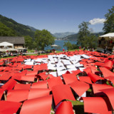 Rückversicherer besetzen die Schweiz