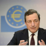 Draghi entschlossen zu Staatsanleihenkäufen