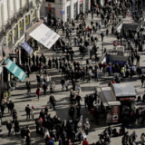 Weltkonjunktur startet geschwächt ins Jahr