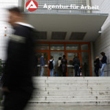 Arbeitslosigkeit in der Eurozone fällt