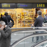 Loeb mit Gewinnsprung und Sonderdividende