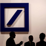 Führung von Deutscher Bank abgestraft