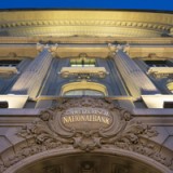 Auch die langfristigen Zinsen bleiben niedrig