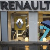 Renault stürzen über 20% ab