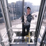 Schindler verringert Rückstand auf Kone