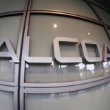 Alcoas Gewinn bricht ein