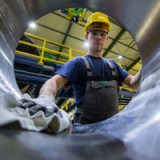 Deutsche Industrie steigert Aufträge unerwartet kräftig